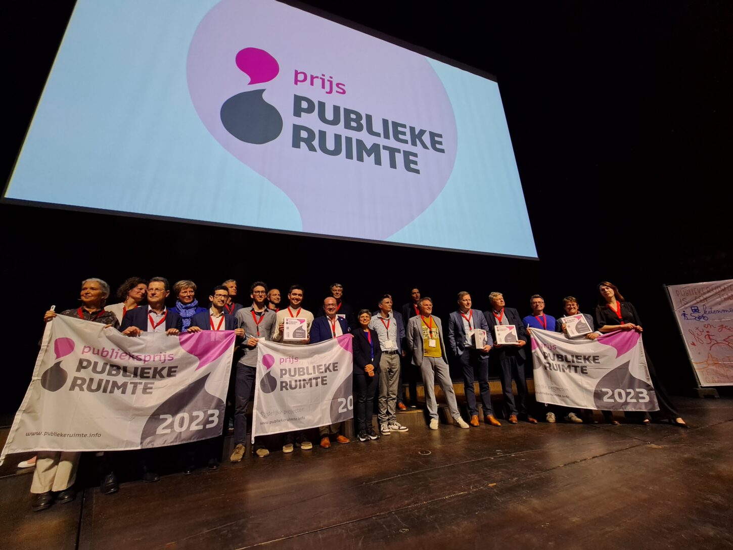 BESTE PUBLIEKE RUIMTEN VAN VLAANDEREN LIGGEN DIT JAAR IN SINT-NIKLAAS EN WACHTEBEKE